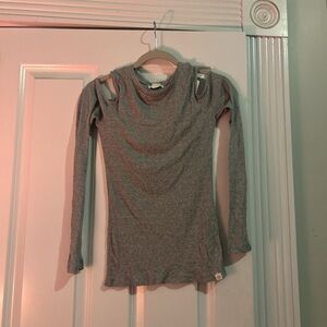 Treasure & Bond Gray Long Sleeve Top